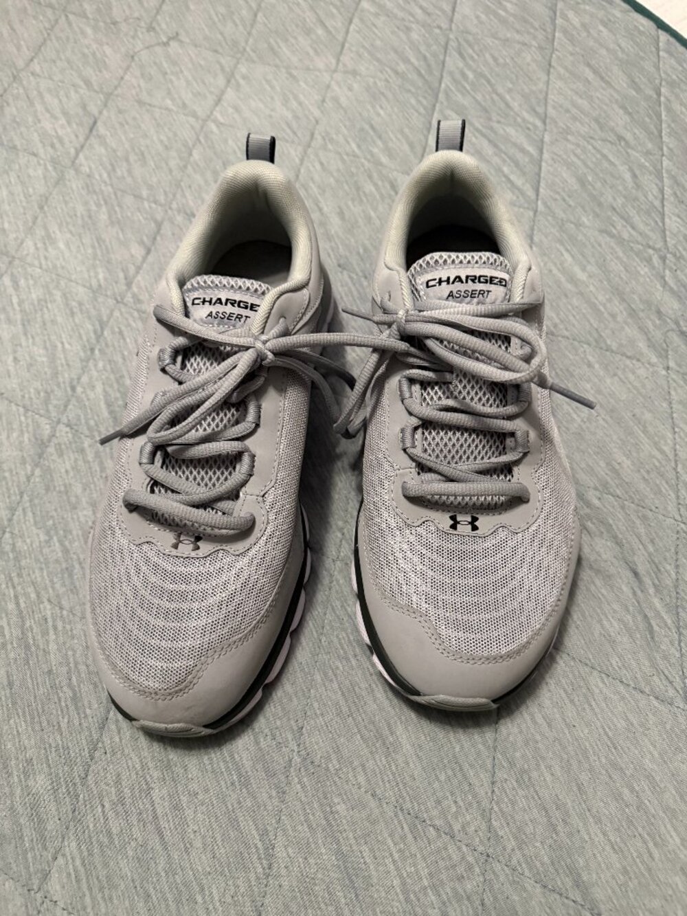 Under Armour Mens Charged Assert 9 Gray Shoes Sz 11